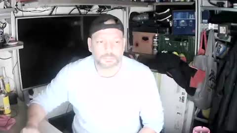 Snapshot of kostasgreek42 chatting on January 2025 07:15:01 PM Kosta online show from January 2025 07:15:01 PM