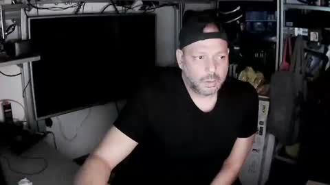 Snapshot of kostasgreek42 chatting on March 2025 01:15:02 PM Kosta online show from March 2025 01:15:02 PM