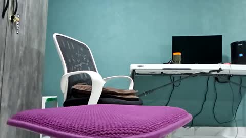 Koto Bombon online show from February 2026 01:04:01 AM