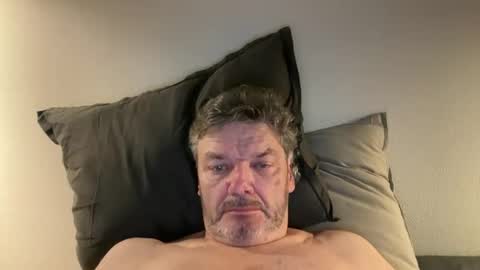 Snapshot of kovapoika chatting on November 2025 08:38:02 PM kovapoika online show from November 2025 08:38:02 PM