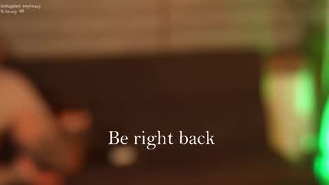 kozzy_ online show from February 2025 04:57:01 PM