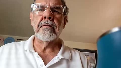 Snapshot of kp633 chatting on November 2025 05:58:02 PM kp633 online show from November 2025 05:58:02 PM