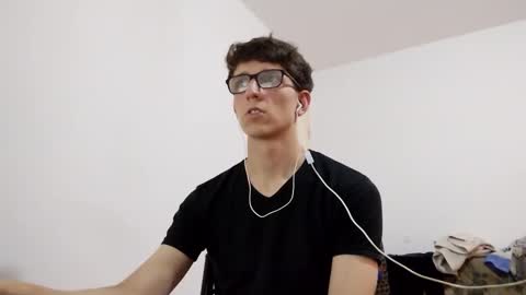 Facu online show from December 2024 06:16:02 PM