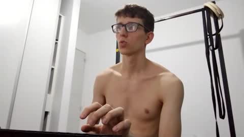 Facu online show from January 2026 05:33:02 AM