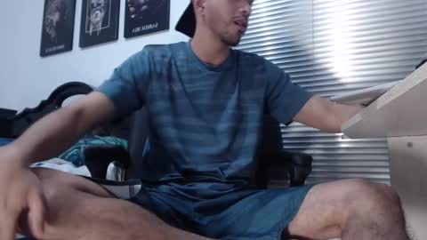 Snapshot of kratoswolf chatting on March 2026 10:50:01 PM kratoswolf online show from March 2026 10:50:01 PM