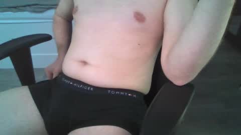 Snapshot of kravensin chatting on February 2026 02:35:01 PM kravensin online show from February 2026 02:35:01 PM