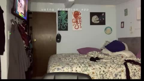 kreamyk420 online show from March 2026 08:41:01 AM