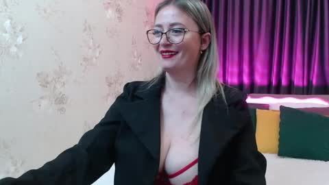 Kriss online show from May 2026 01:49:02 PM