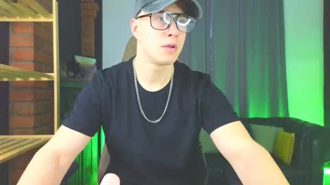 Snapshot of kris_braun chatting on February 2026 09:45:02 AM kris_braun online show from February 2026 09:45:02 AM