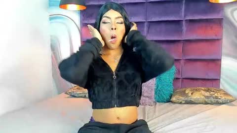 Snapshot of kris_kane chatting on February 2025 01:57:01 AM kriss online show from February 2025 01:57:01 AM