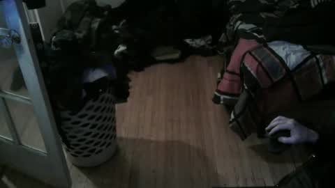 Kris Tingle online show from February 2026 10:50:01 PM