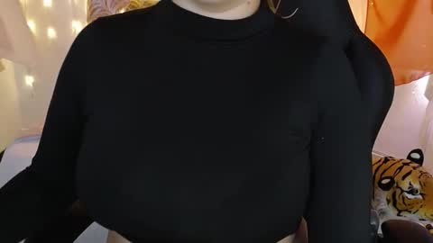 Krish online show from October 2025 01:03:02 PM