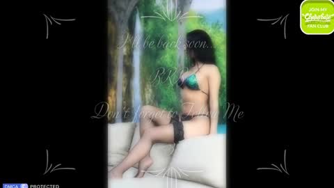 Snapshot of krisi_kiss chatting on January 2025 09:58:02 AM KrisiFollow me Thumb UP online show from January 2025 09:58:02 AM