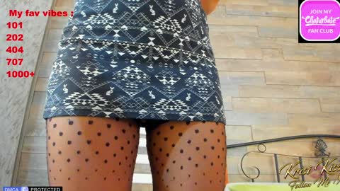 Snapshot of krisi_kiss chatting on January 2025 06:56:01 AM KrisiFollow me Thumb UP online show from January 2025 06:56:01 AM