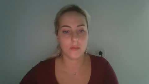 Snapshot of kriss_grace chatting on October 2025 02:27:01 PM Grace online show from October 2025 02:27:01 PM