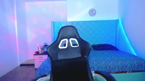 kriss_sweetboobs online show from January 2025 02:30:02 PM