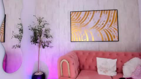 Krisstine  online show from May 2026 12:23:02 PM