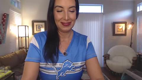 Krissy online show from January 2025 12:36:02 PM