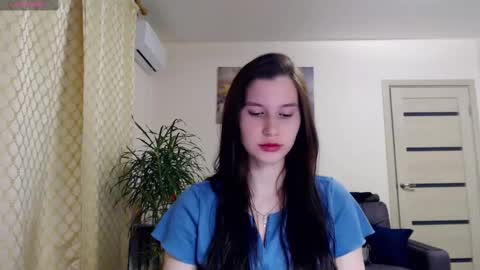 Snapshot of kristal89 chatting on February 2025 11:57:02 PM kristal89 online show from February 2025 11:57:02 PM