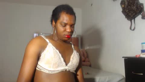 kristal_cox2 online show from May 2026 10:43:01 AM