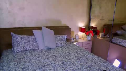 Snapshot of kristal_madness chatting on February 2025 12:38:02 AM kristal_madness online show from February 2025 12:38:02 AM