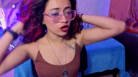 kristen_tay online show from May 2026 03:24:01 AM