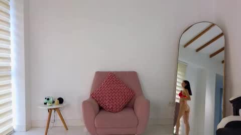 Snapshot of kristennblue_ chatting on September 2025 08:36:01 PM Kris online show from September 2025 08:36:01 PM