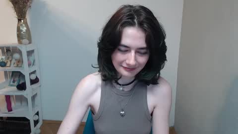 Snapshot of kristi_nas chatting on December 2024 10:04:02 AM Kristina online show from December 2024 10:04:02 AM