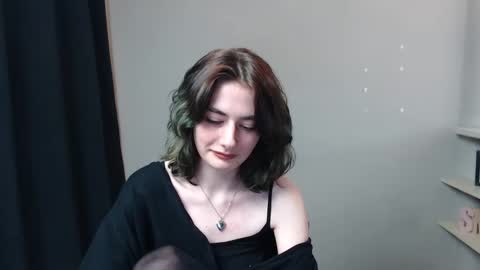 Snapshot of kristi_nas chatting on January 2025 01:17:01 PM Kristina online show from January 2025 01:17:01 PM
