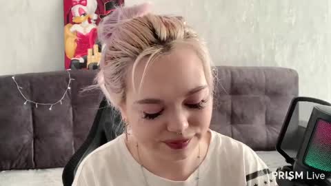 Snapshot of kristibiz chatting on March 2026 08:15:01 AM kristibiz online show from March 2026 08:15:01 AM