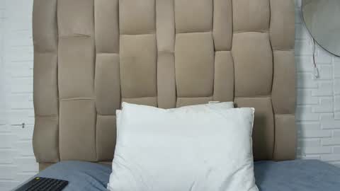 Snapshot of kristin_ramirez chatting on September 2025 11:32:02 AM Kristin online show from September 2025 11:32:02 AM