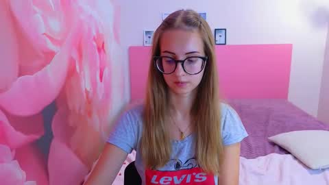 Snapshot of kristina_adel chatting on October 2025 06:55:02 AM Kristina Adel online show from October 2025 06:55:02 AM