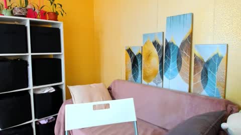 Christina online show from March 2026 08:09:02 AM