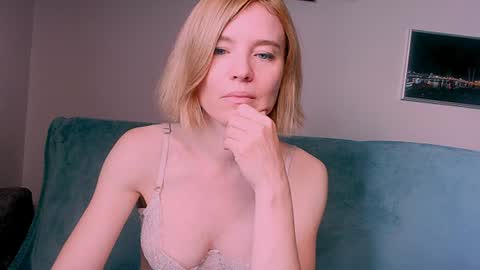 kristina_vagner online show from June 2026 12:49:01 AM