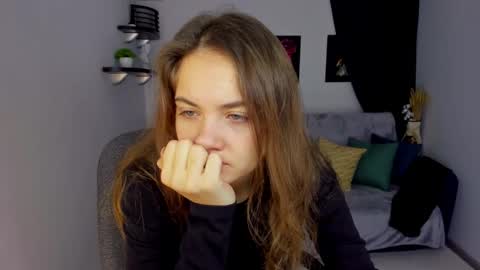 Kristina online show from January 2025 03:01:01 AM