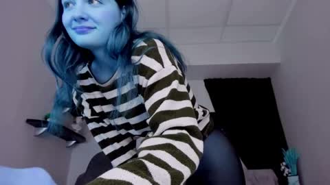 Kristina online show from January 2025 04:35:01 PM