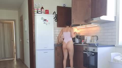 Kristi online show from April 2026 05:10:01 AM