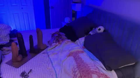 Kristin Snow online show from July 2026 04:49:01 AM