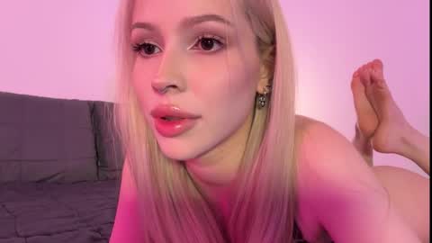 Kristy and Alice online show from October 2025 11:39:01 PM