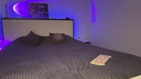 Kristi online show from March 2025 12:55:01 PM