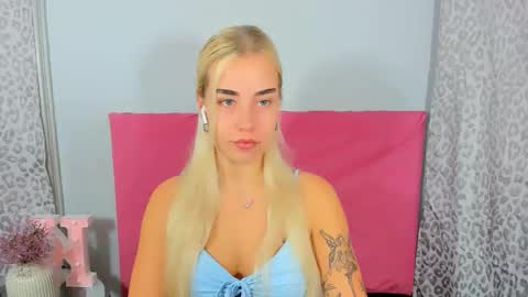 KristyFlowers online show from October 2025 07:08:01 AM