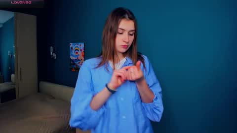 Misty online show from November 2025 04:46:01 PM