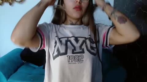 kronikafuckass online show from January 2025 01:40:01 PM