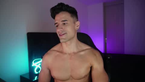 KROPS online show from November 2025 04:34:02 AM