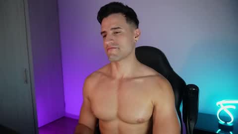 Snapshot of krops_ chatting on May 2026 05:48:01 AM KROPS online show from May 2026 05:48:01 AM