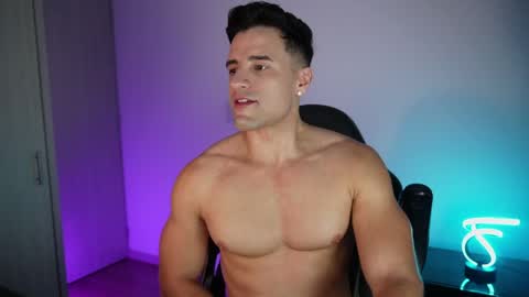 Snapshot of krops_ chatting on May 2026 02:20:02 AM KROPS online show from May 2026 02:20:02 AM