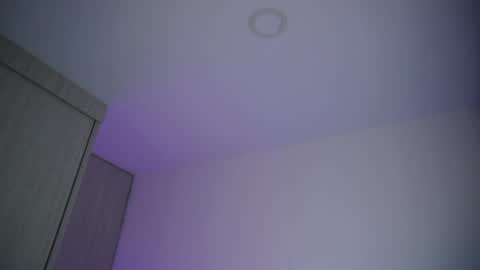 Snapshot of krops_ chatting on June 2026 05:36:02 AM KROPS online show from June 2026 05:36:02 AM