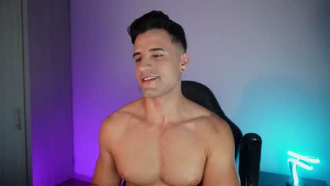 Snapshot of krops_ chatting on June 2026 02:01:02 AM KROPS online show from June 2026 02:01:02 AM