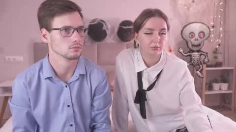 Snapshot of krutfrut chatting on October 2025 03:25:01 PM Fluffy and Krut online show from October 2025 03:25:01 PM