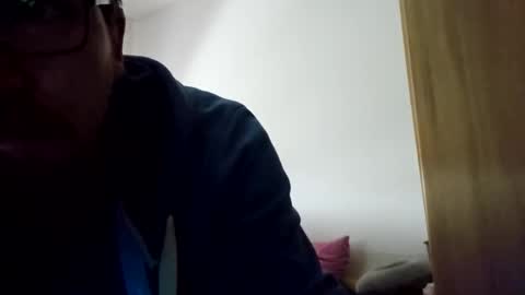 Snapshot of kryptoni18435 chatting on February 2026 12:37:01 PM Tommy online show from February 2026 12:37:01 PM